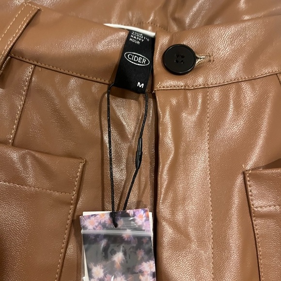 NWT Cider Brown Faux Leather Wide Leg Pants size M - Picture 7 of 7